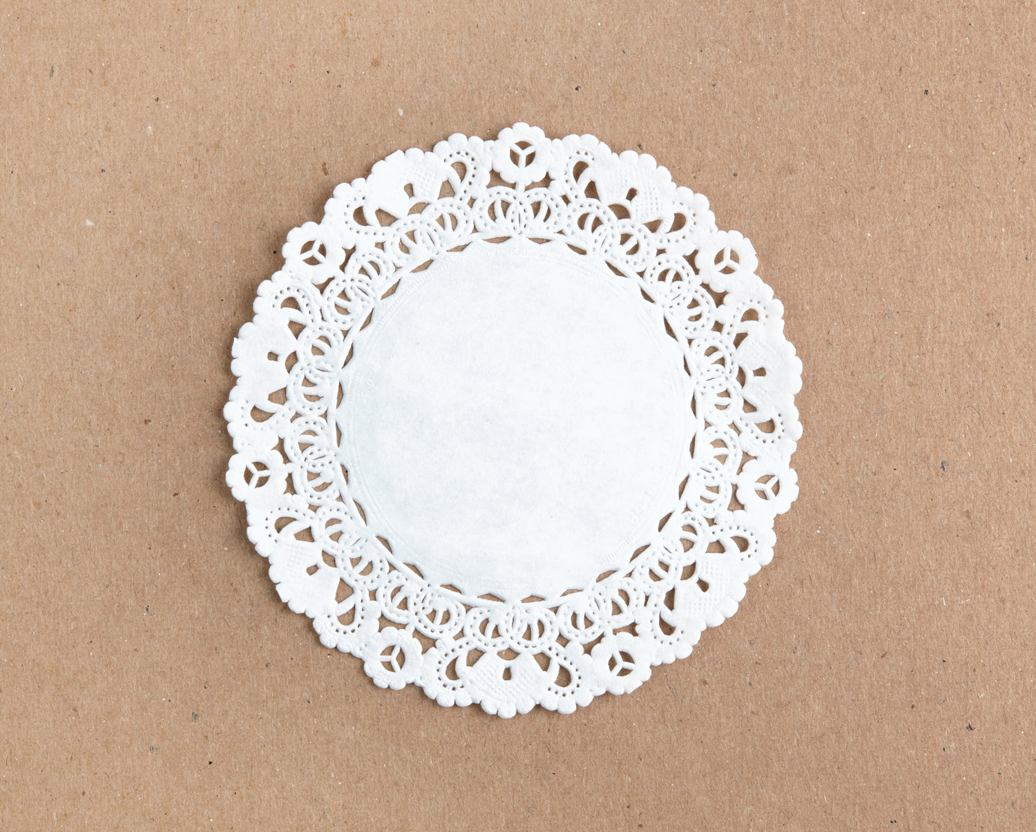 50 White Paper Doilies, 4"